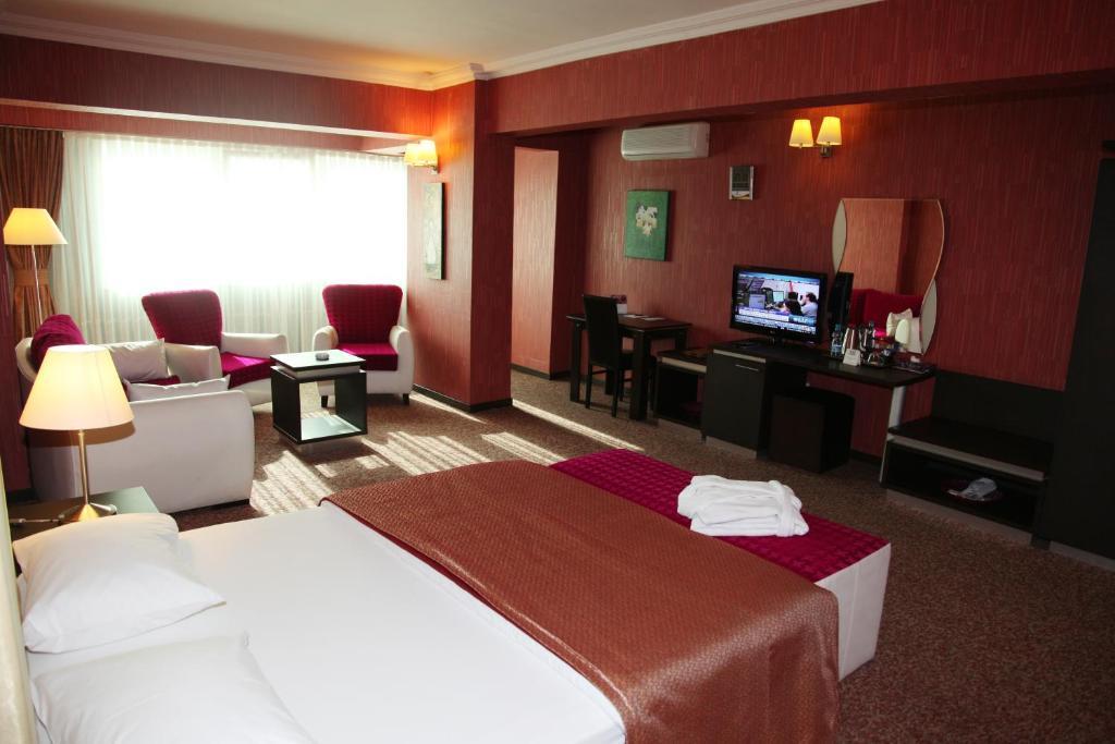 Hotel Konak Mazlum エルズィンジャン 部屋 写真